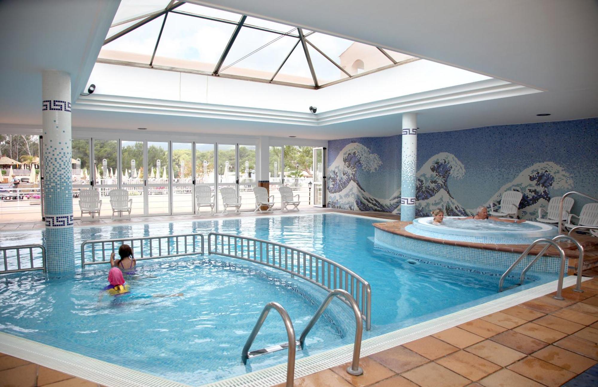 Invisa Hotel Club Cala Blanca Es Figueral Fasilitas foto